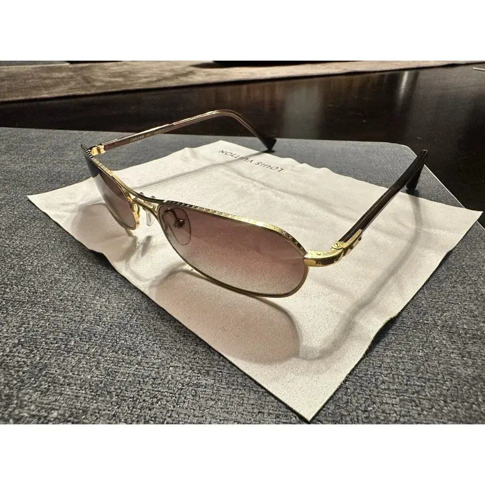 Louis Vuitton authentic louis